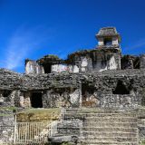 Der "El Palacio" ist das Zentrum der antiken Altstadt der Mayas.
