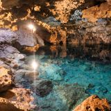 Wir besuchen die weniger touristische Cenote Chiahuan und geniessen ein Bad in der angenehm temperierten Höhle.
