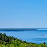 Die schönste Strecke der Transkanada Durchquerung ist für uns die Fahrt entlang des spiegelglatten "Lake Superiors", dem grössten Süsswassersee der Welt. 
