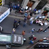 Demonstration direkt unter unserer Wohnung. Um was es ging haben wir leider nie erfahren.
