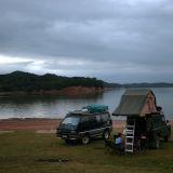 Landy geht auf Kontakt mit Mitsubishi. Durch einen glatten Zufall haben wir Anna und Pablo aus Spanien kennengelernt und sind gleich ein Stück zusammen gereist
