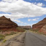 Wir staunen über die imposante Canyonlandschaft.
